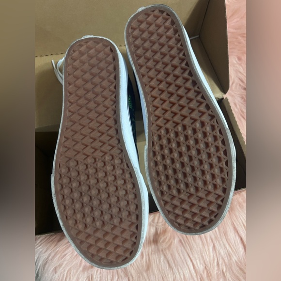VANS 💚 - Picture 3 of 7